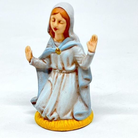 Nativity Scene Mary Figurine Hand Painted Ceramic Replace a Piece in Your Set - Picture 1 of 4